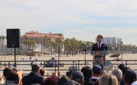 Rep. Lieu speaks at event in Santa Monica